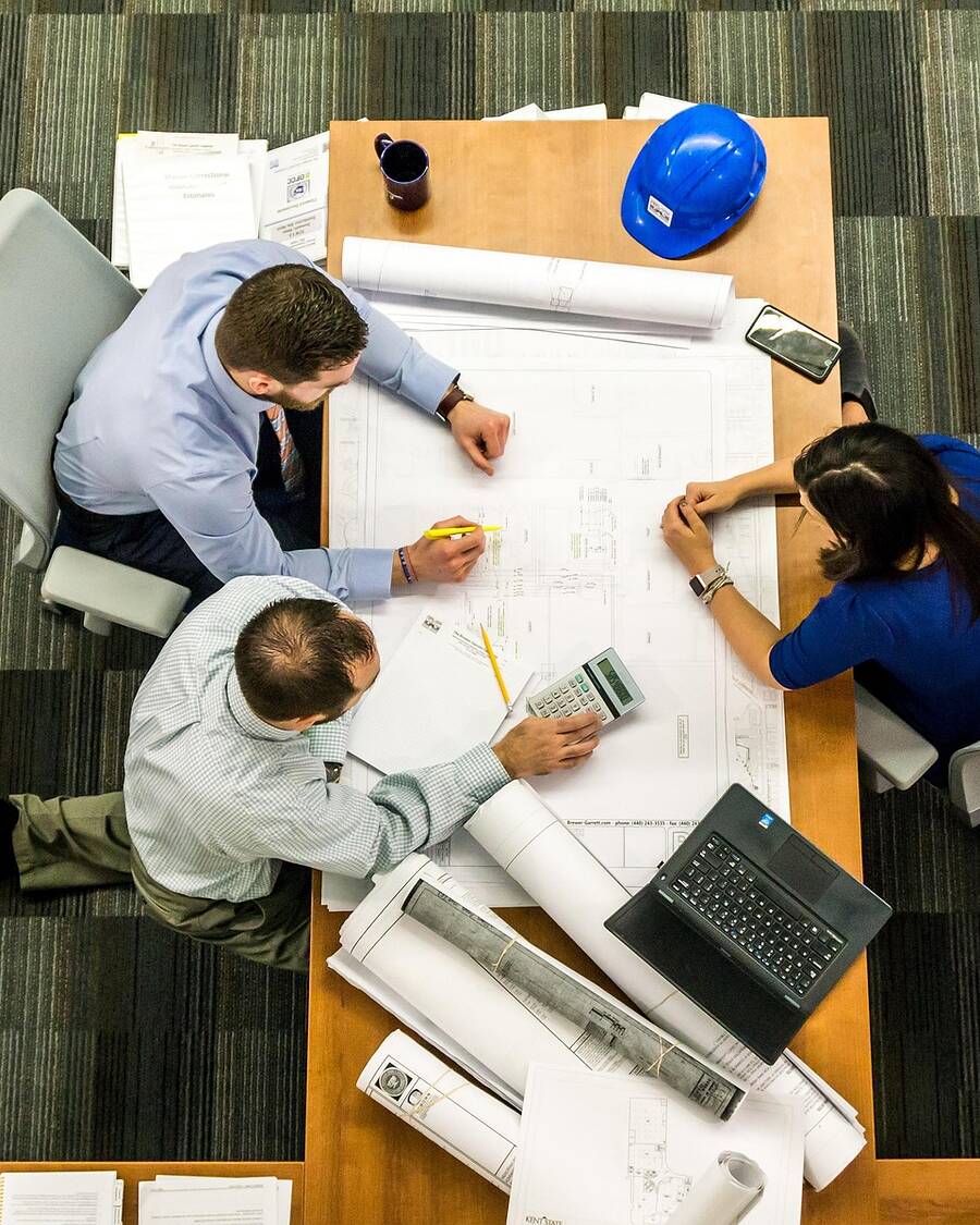 Engenheiro em obra